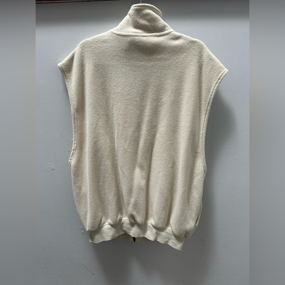 Fear of God Essentials Off-White Polar Fleece Vest - Picture 2 of 6